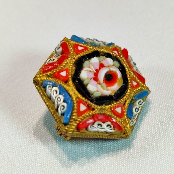 1920s Vintage Pin with Italian Micro Mosaic - Picture 2 of 5